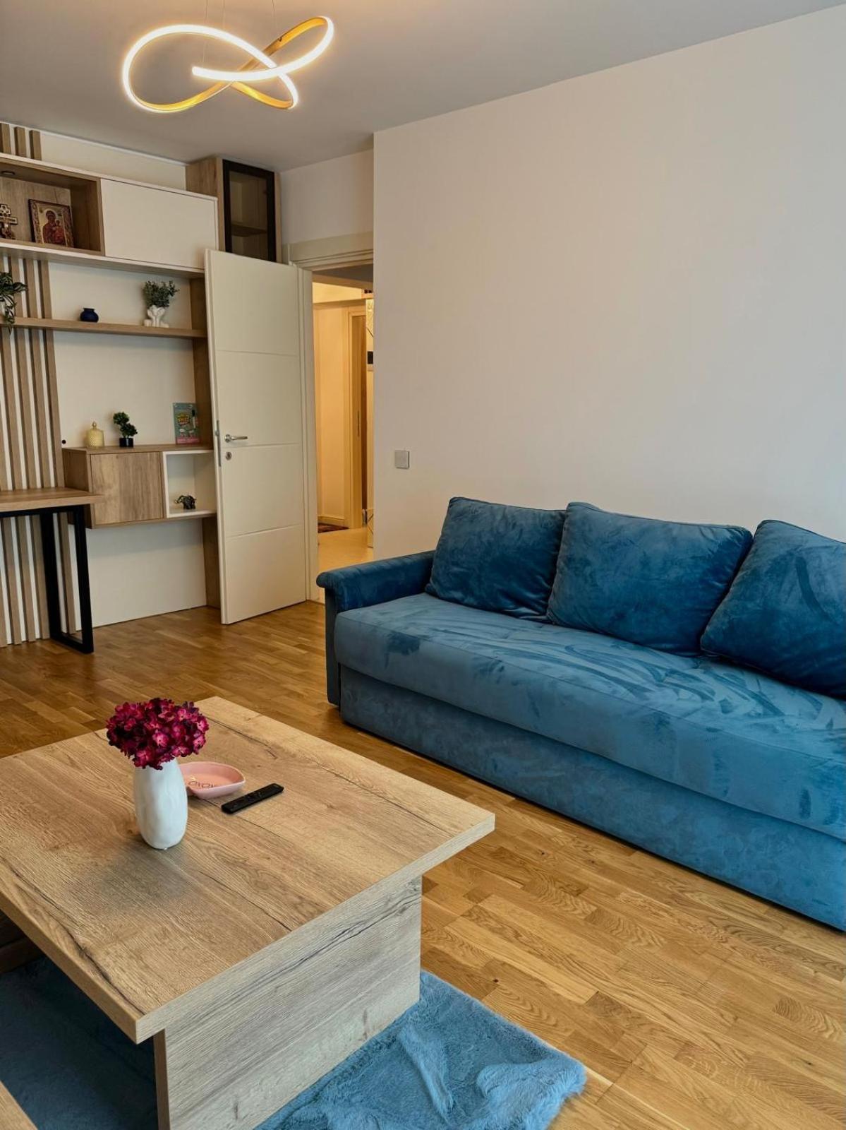 Luxury Blue Apartment Iasi Exteriör bild